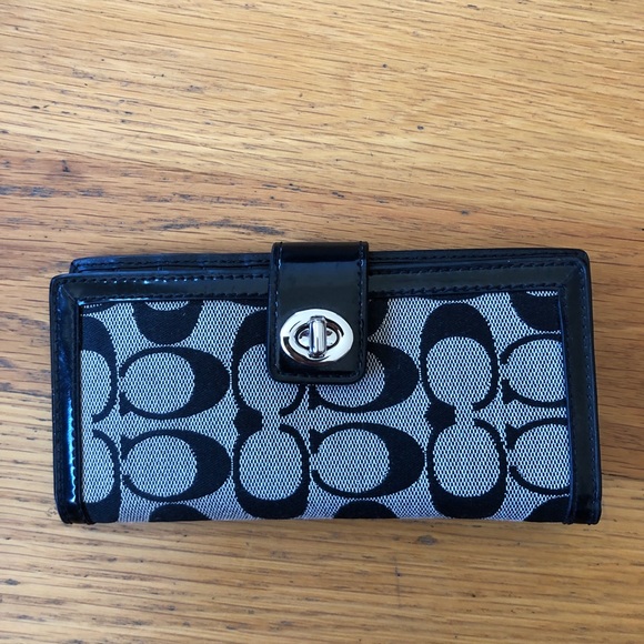 Handbags - Coach black and gray wallet